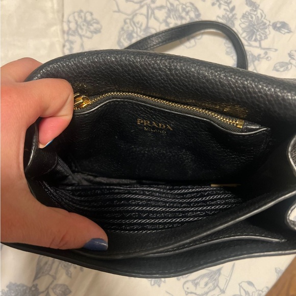 Authentic Prada Leather Bag with 2x Shoulder straps CoA & Dustbag - Picture 15 of 16